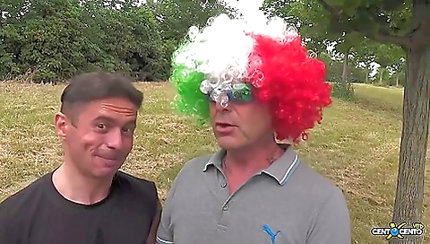 Smoking hot slut service barbara & sex