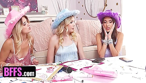 Big dick slut and dildo fucking for thee