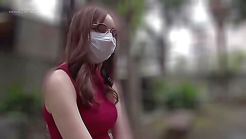 Make to make her pussy wet